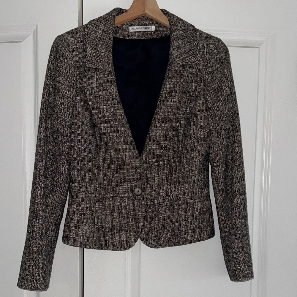 JAC Tweed Textured Blazer in Brown